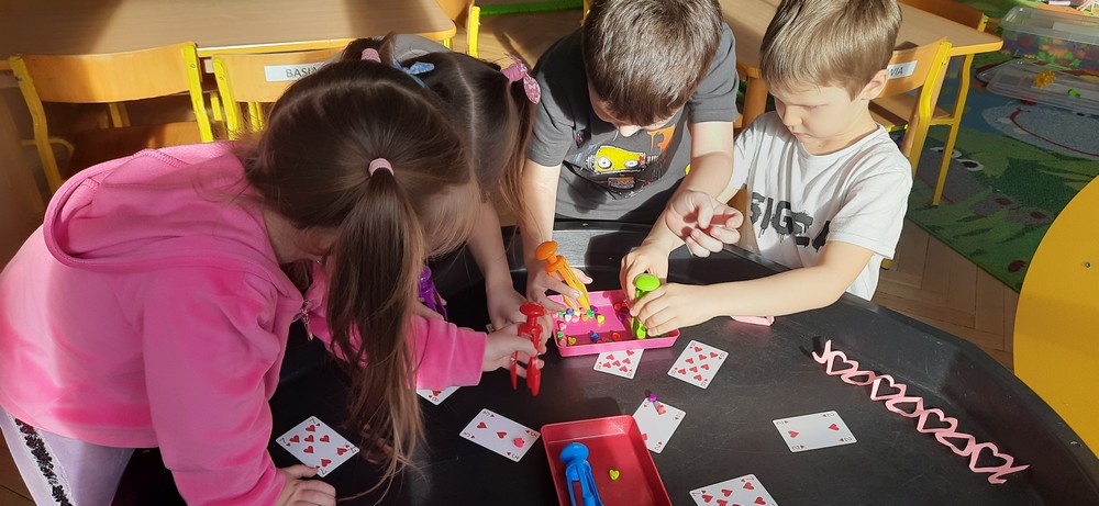 Zabawy manipulacyjne